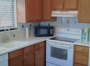 384 Surrey Hill Way, Rochester, NY 14623