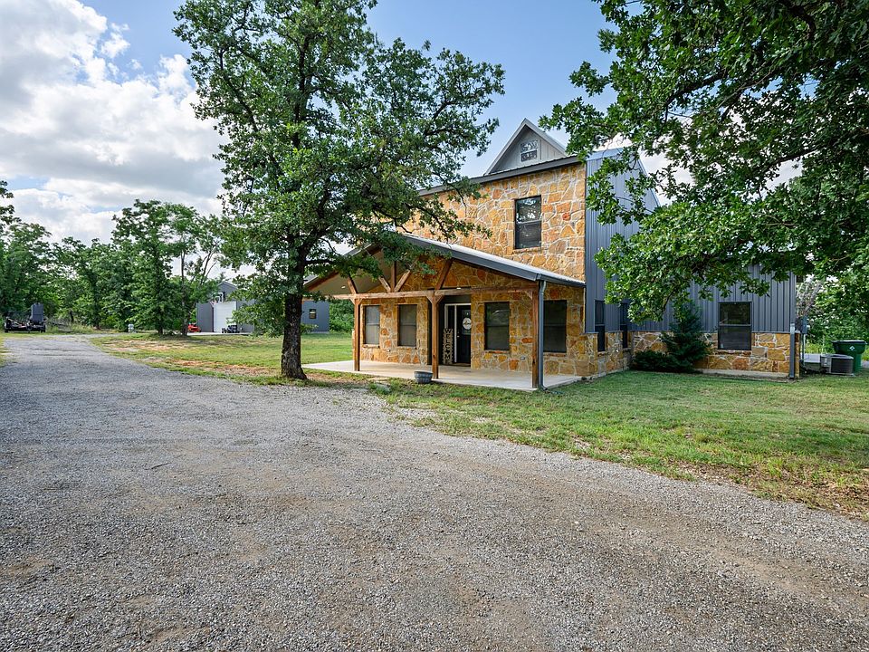 1st image of 146 Julie Dr