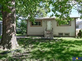 5911 Tangeman Ter, Lincoln, NE 68505