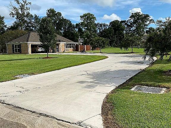 2nd image of 117 Saint Bridget Dr