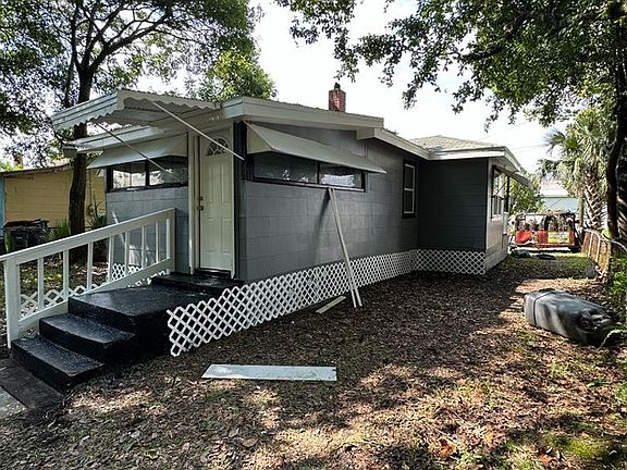 4th image of 1550 Marshall St
