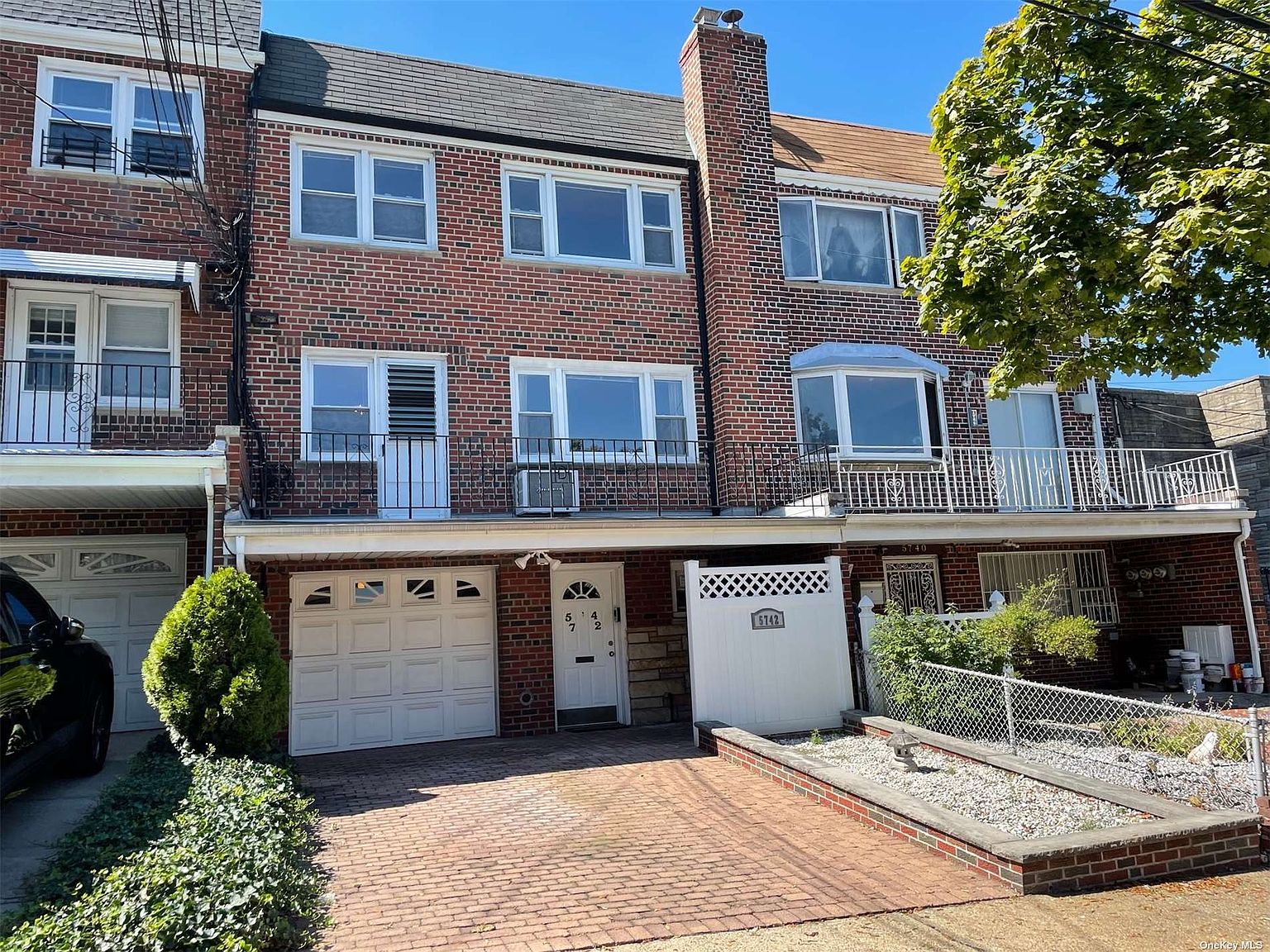 5742 79th Street, Middle Village, NY 11379 Zillow