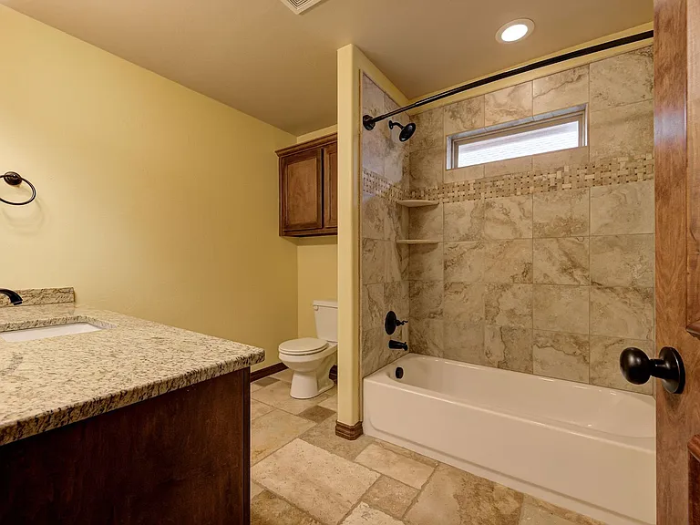 18520 Haslemere Ln — Photo 33