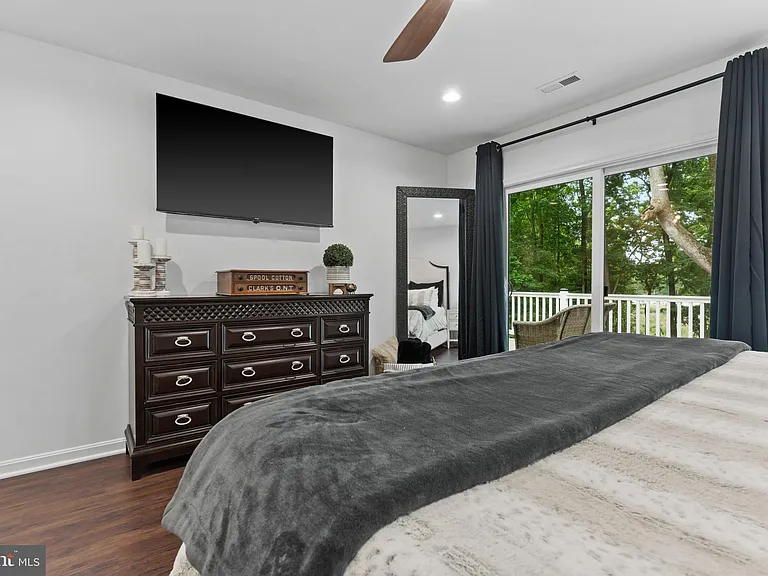 181 Haulover Dr — Photo 15
