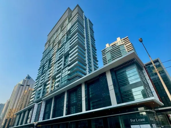 4955 Yonge St #806, Toronto, ON M2N 5N6