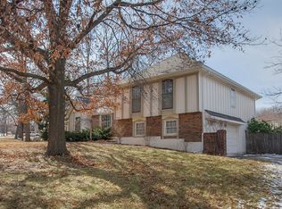 12808 W 106th St, Overland Park, KS 66215