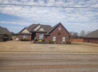 112 Fairway Dr, Covington, TN 38019