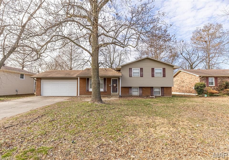 1st image of 707 Bayberry Dr