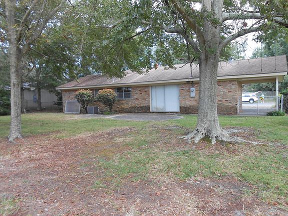3rd image of 2117 Taylor Ave
