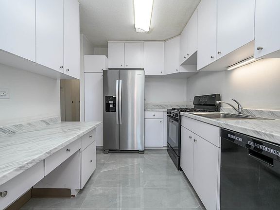 5th image of 7002 Boulevard East APT 35G