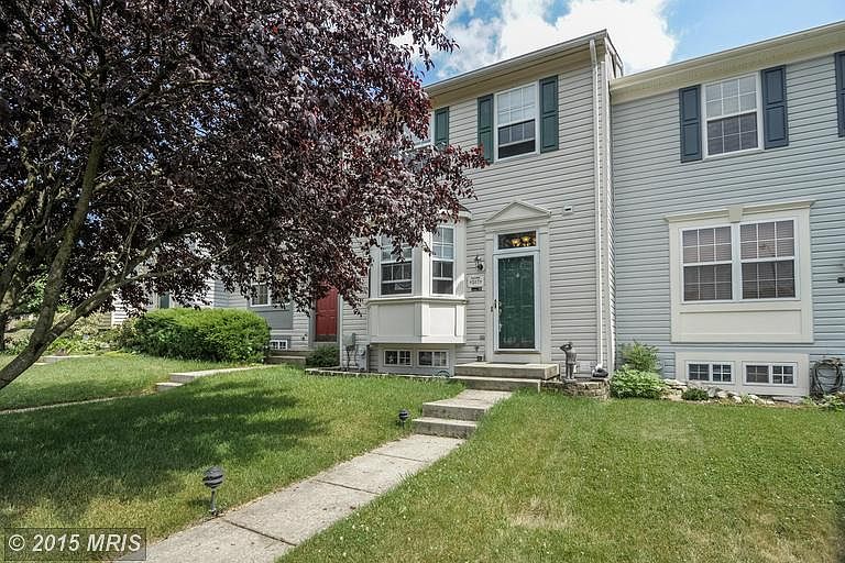 1st image of 307 Stone Hollow Ct