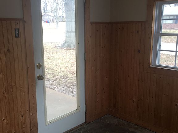 5th image of 11200 Flori Dr