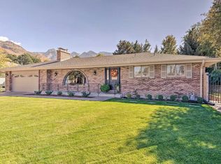 2884 E Willow Creek Dr, Sandy, UT 84093