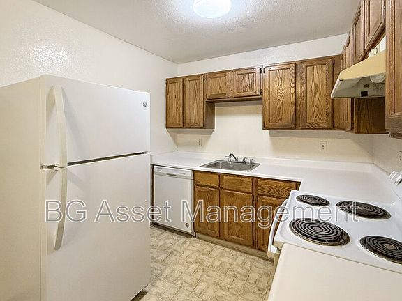 5th image of 1233 S 56th St APT 4