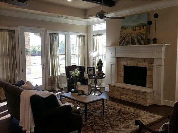 2nd image of 411 Watermere Dr