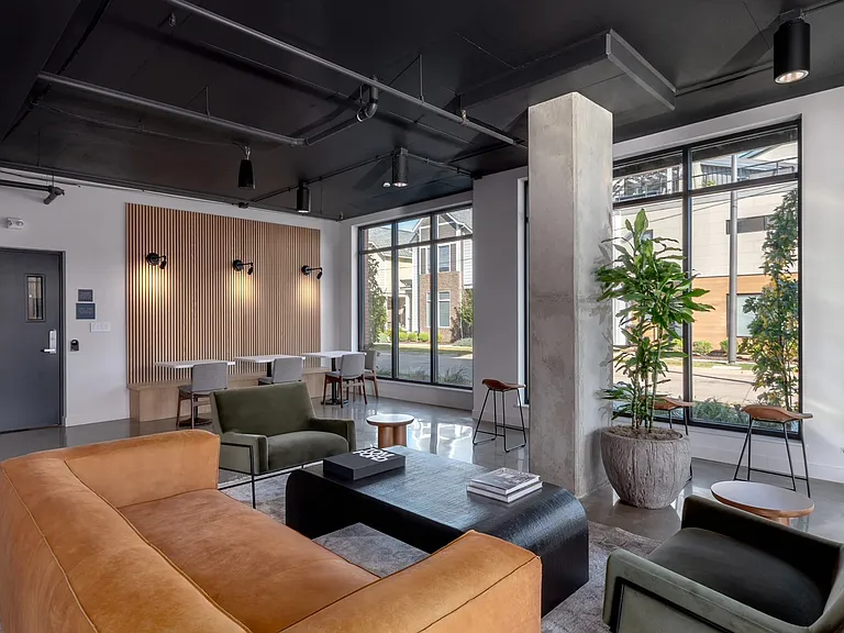Breakwater Lofts — Photo 14