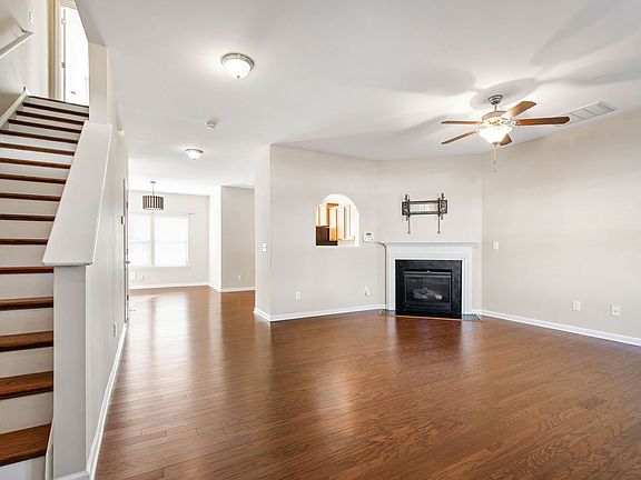 3rd image of 711 Keystone Park Dr Unit 90