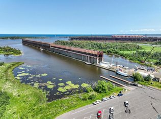 92 E 30th Ave, Superior, WI 54880
