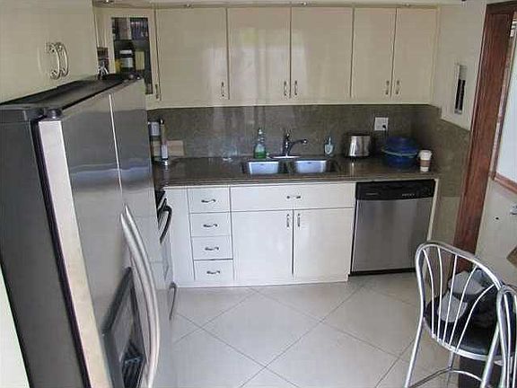 3rd image of 397 Poinciana Dr #1214