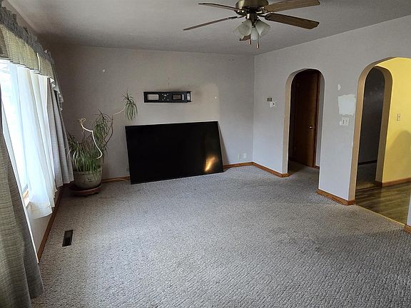 3rd image of 508 N 7th St