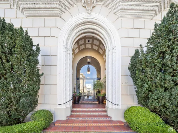 2127 Broadway St APT 3, San Francisco, CA 94115