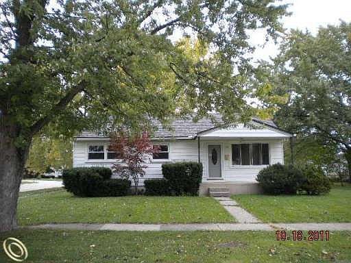 1st image of 1630 Helen St