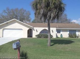 8001 Pine Glen Rd, Sebring, FL 33870