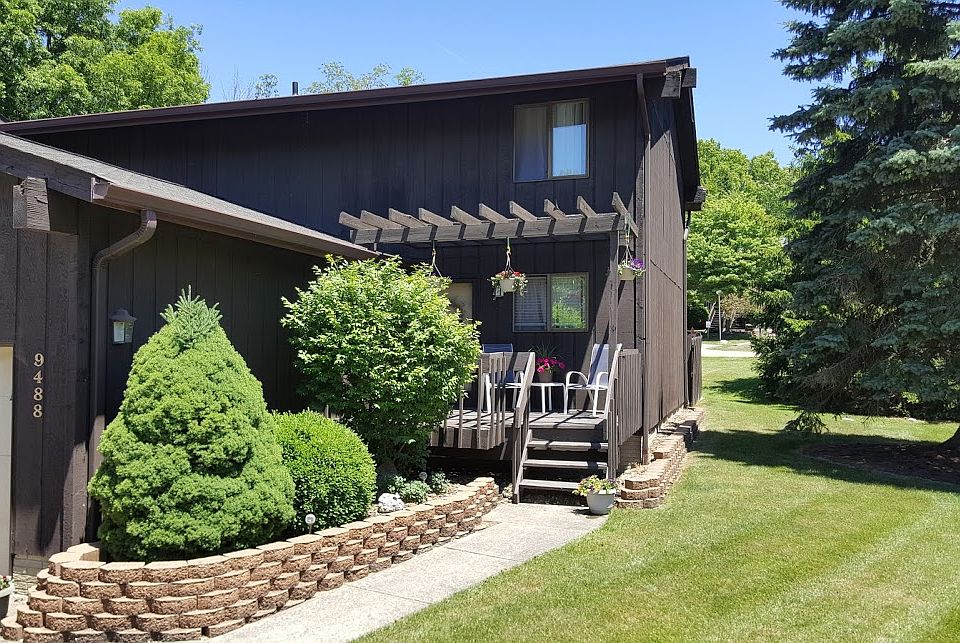 1st image of 9488 Langdon Ln #204