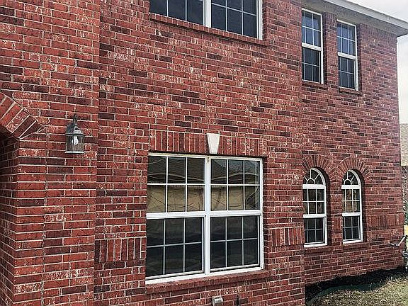 2nd image of 5100 SW 126th St