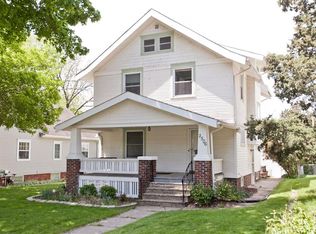 2506 B Ave NE, Cedar Rapids, IA 52402