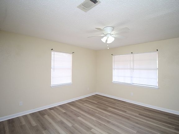 5th image of 7177 Schwab Dr