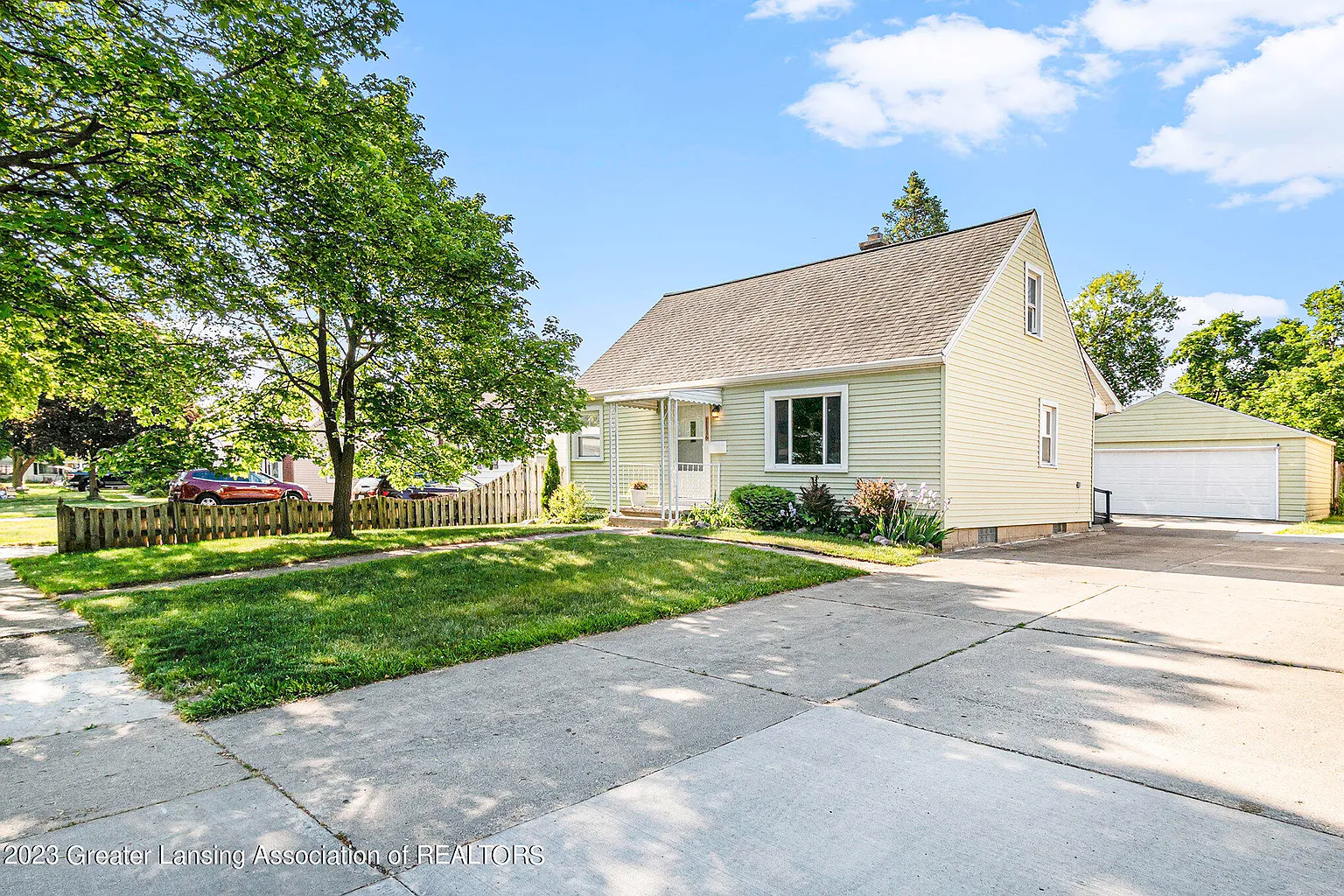 1116 Tisdale Ave photo 1