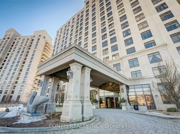 9235 Jane St #412, Vaughan, ON L6A 0J8