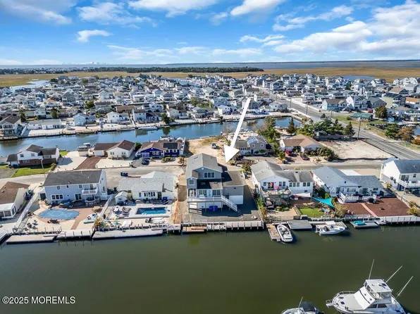 107 E Shrewsbury Drive, Little Egg Harbor, NJ 08087