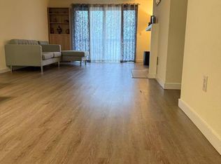 611 SW 5th Ct APT A202, Renton, WA 98057