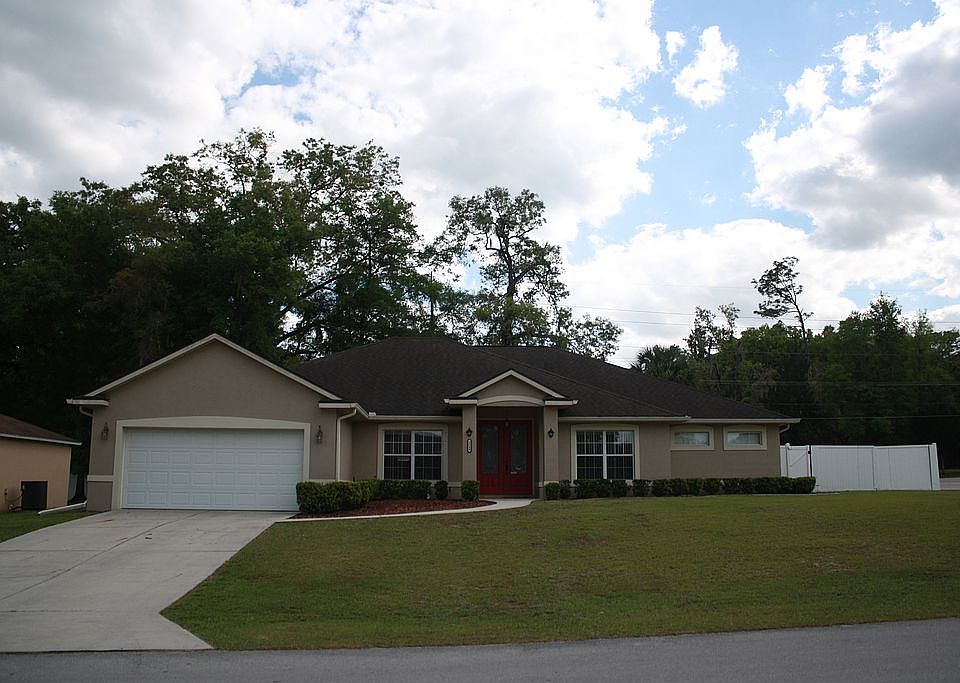 1st image of 2644 NE 24th Pl
