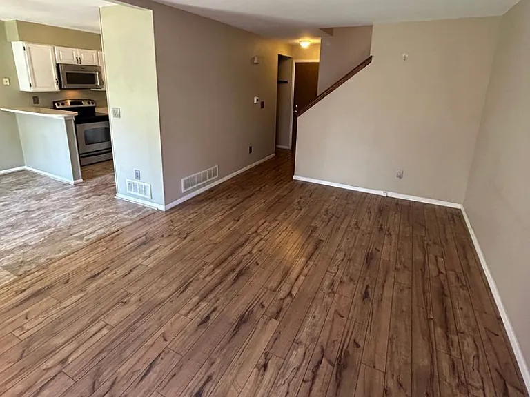 1716 W 102nd Ave — Photo 12