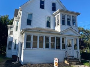 34-36 Wolcott St, Holyoke, MA 01040