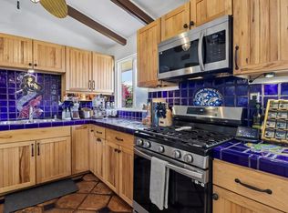 410 Santa Clara Dr, Vista, CA 92083