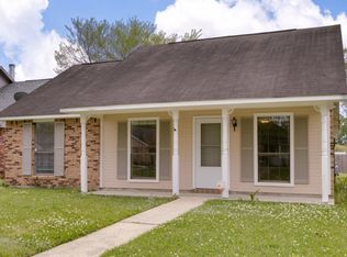 3733 Byrd Dr, Baton Rouge, LA 70814