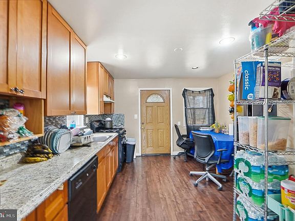 4th image of 7421 Hendricks Dr