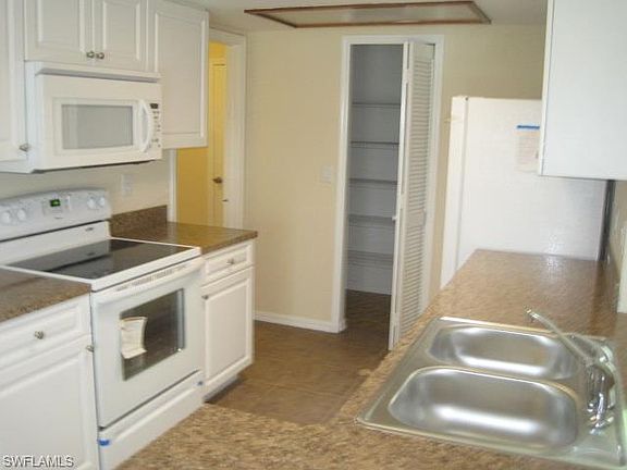 5th image of 3625 Myers Ln