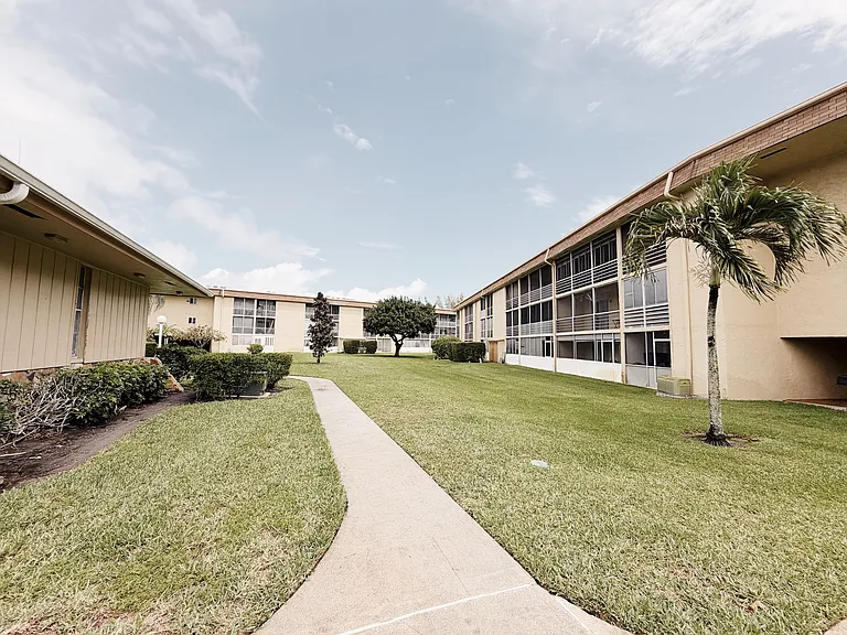 600 Village Green Ct #203 — Photo 16