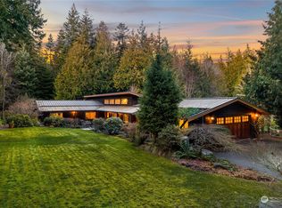 226 Dolphin Pl, Bellingham, WA 98229