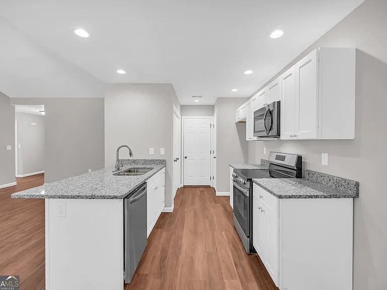 52 Adaline Ct — Photo 21
