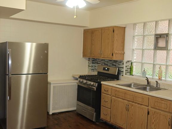 5th image of 1918 Kenilworth Ave #G