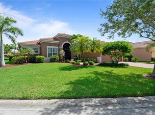 14022 Village Pond Dr, Fort Myers, FL 33908