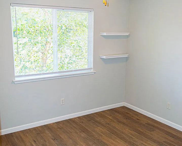 1363 E Lindo Ave #5 — Photo 9