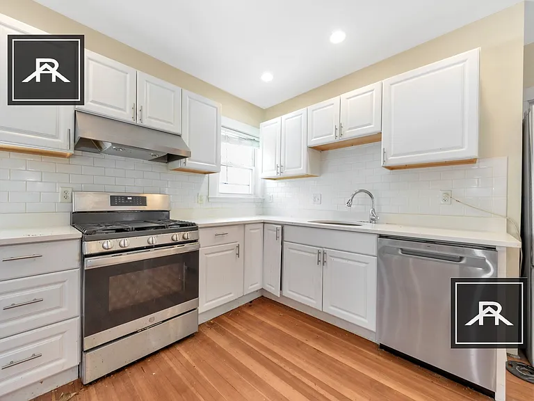 33 Champney St #2 — Photo 1