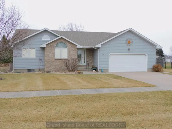 607 Linden Ave, Grand Island, NE 68801